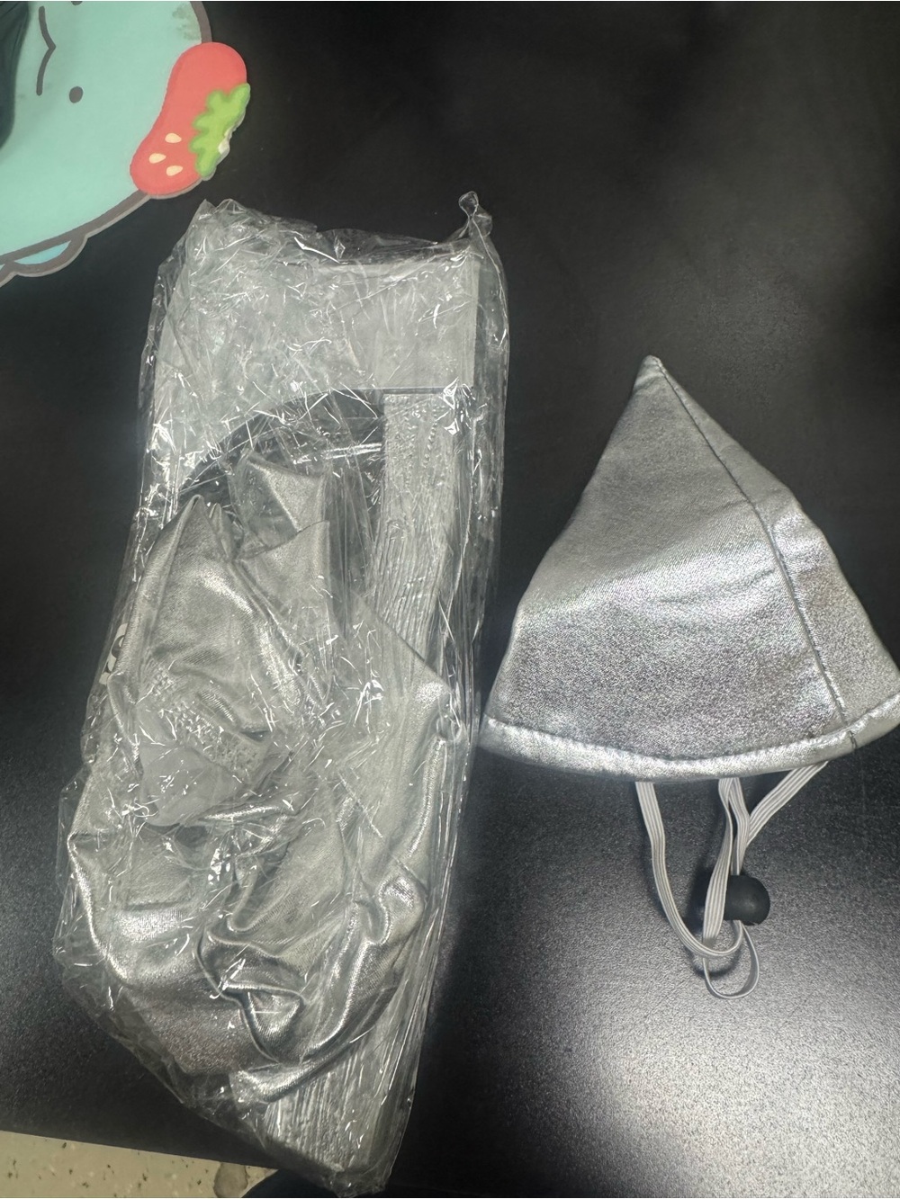 Pets- Halloween dog costume Tin Man w/ hat and axe accessory size small